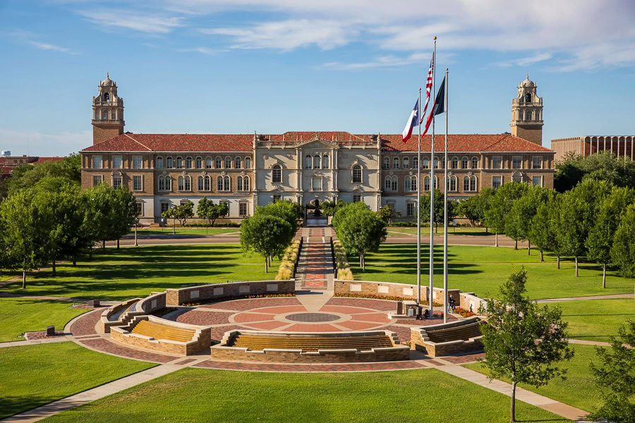 Fulbright Cultivates Leadership in Agriculture and Business at Texas Tech